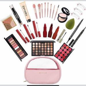 Brivilas Makeup Set with Pink Bag